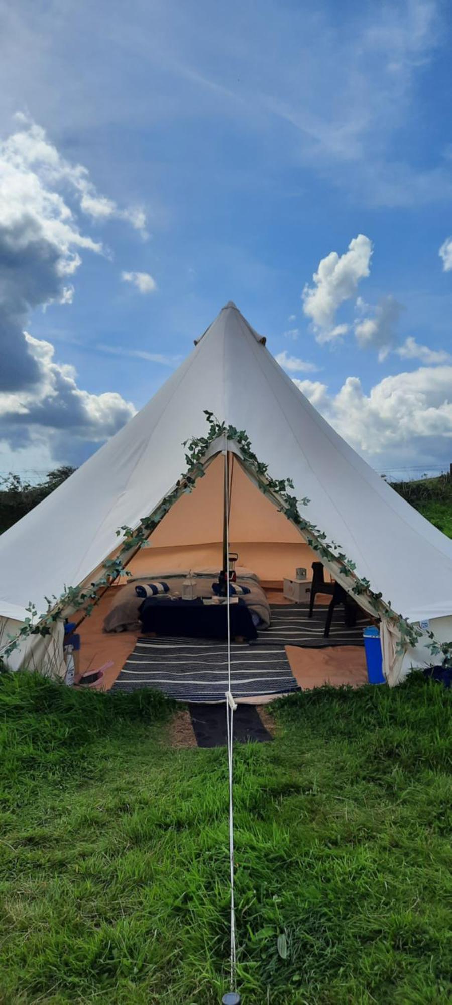 Summit Camping Kit Hill Cornwall Panoramic Views Grass Pitch From 15Pn Or Bella Bell Tent 75Pn Callington Exterior photo